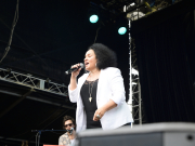 Vika & Linda - Red Hot Summer Tour. Sun 26/3/2023. Bella Vista Farm. Copyright Greg Foster (Aussie Greg)