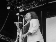 Vika & Linda - Red Hot Summer Tour. Sun 26/3/2023. Bella Vista Farm. Copyright Greg Foster (Aussie Greg)