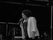 Vika & Linda - Red Hot Summer Tour. Sun 26/3/2023. Bella Vista Farm. Copyright Greg Foster (Aussie Greg)