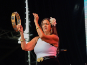 Vika & Linda - Red Hot Summer Tour. Sun 26/3/2023. Bella Vista Farm. Copyright Greg Foster (Aussie Greg)