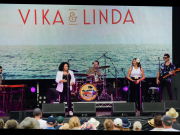 Vika & Linda - Red Hot Summer Tour. Sun 26/3/2023. Bella Vista Farm. Copyright Greg Foster (Aussie Greg)
