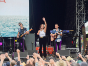 Vika & Linda - Red Hot Summer Tour. Sun 26/3/2023. Bella Vista Farm. Copyright Greg Foster (Aussie Greg)
